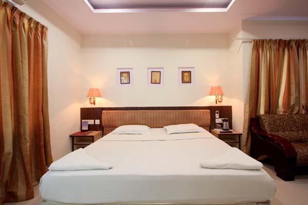 Hotel Sitara Royal Hyderabad Exterior photo